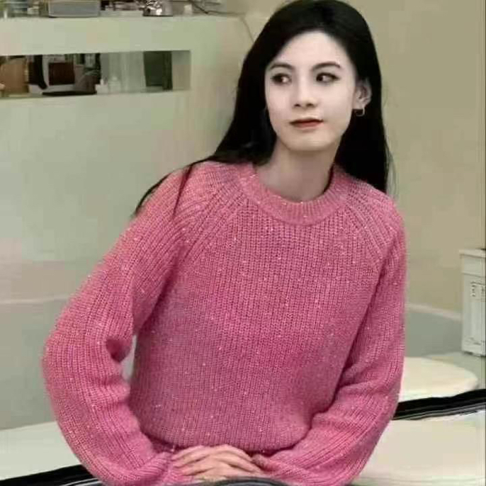 （不退换）5399756枚红珠片绣圆领毛衫
