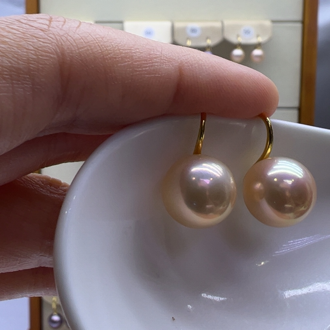 未镶嵌淡水珍珠耳饰