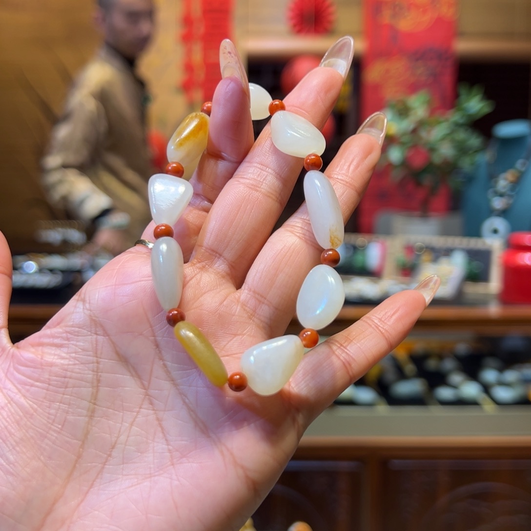 和田玉手链未镶嵌