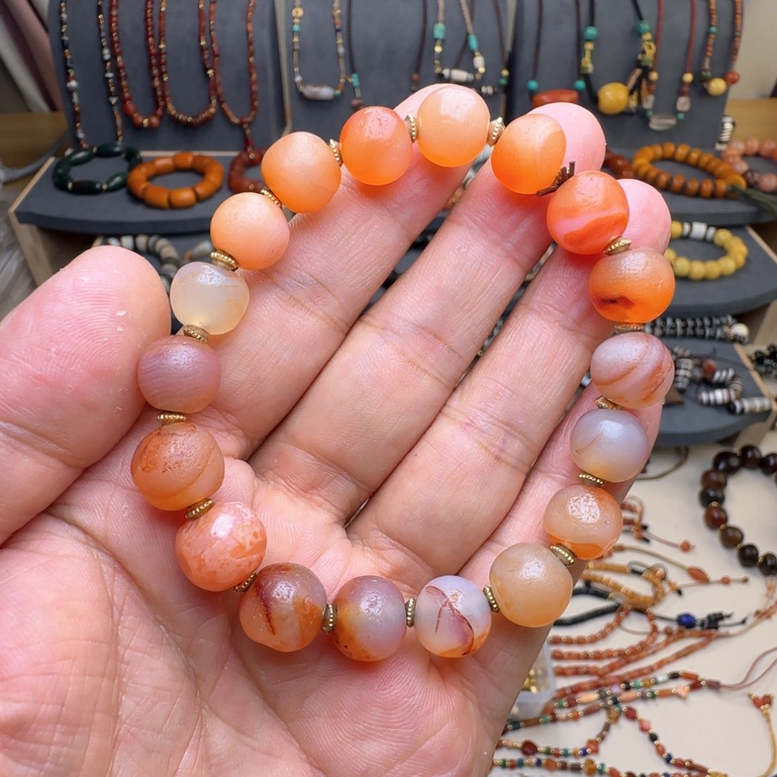 玛瑙/玉髓颈饰未镶嵌