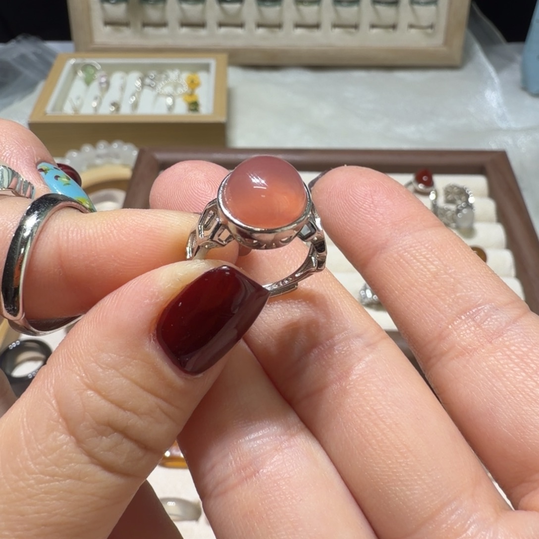 哈***哈玛瑙/玉髓未镶嵌戒指