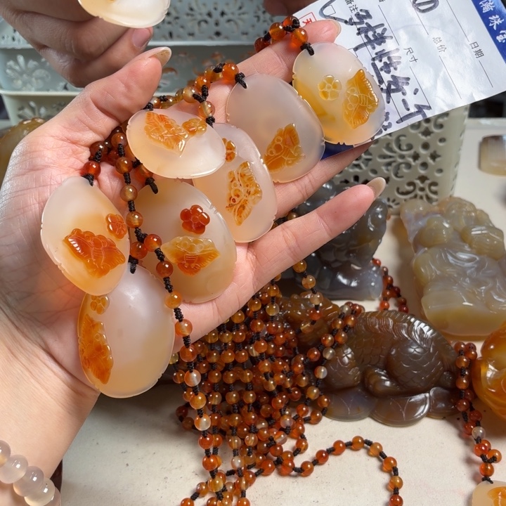 玛瑙/玉髓未镶嵌吊坠(不含链)