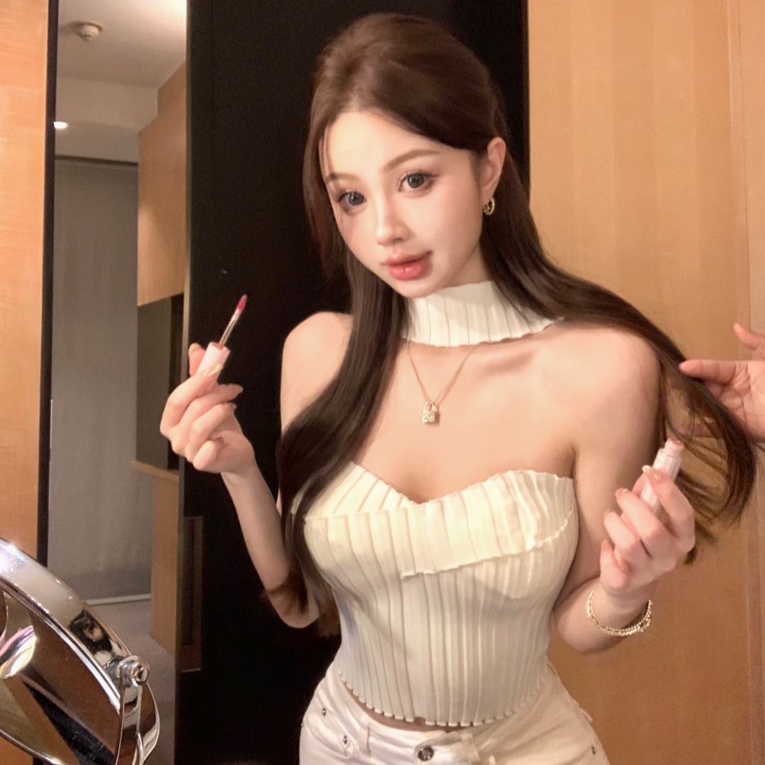 纯欲性感交叠挂脖针织上衣女气质名媛风抹胸带胸垫打底衫背心外穿