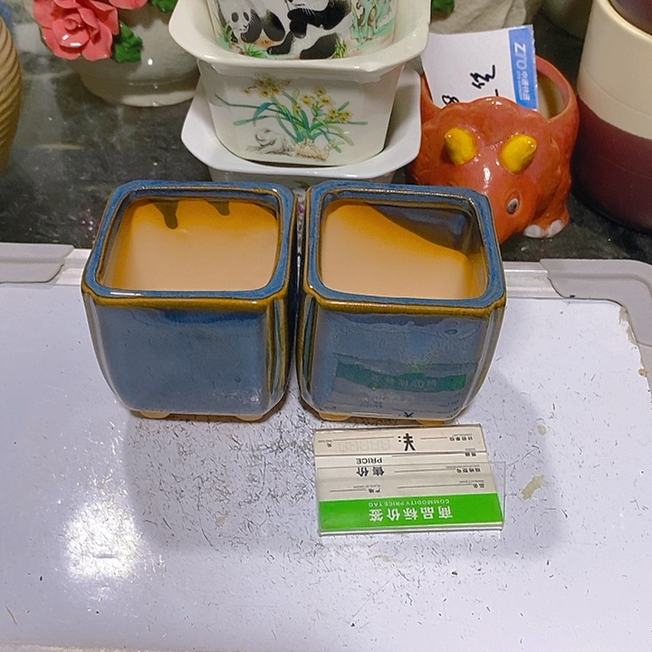 紫砂花盆多肉瑕疵盆有孔。