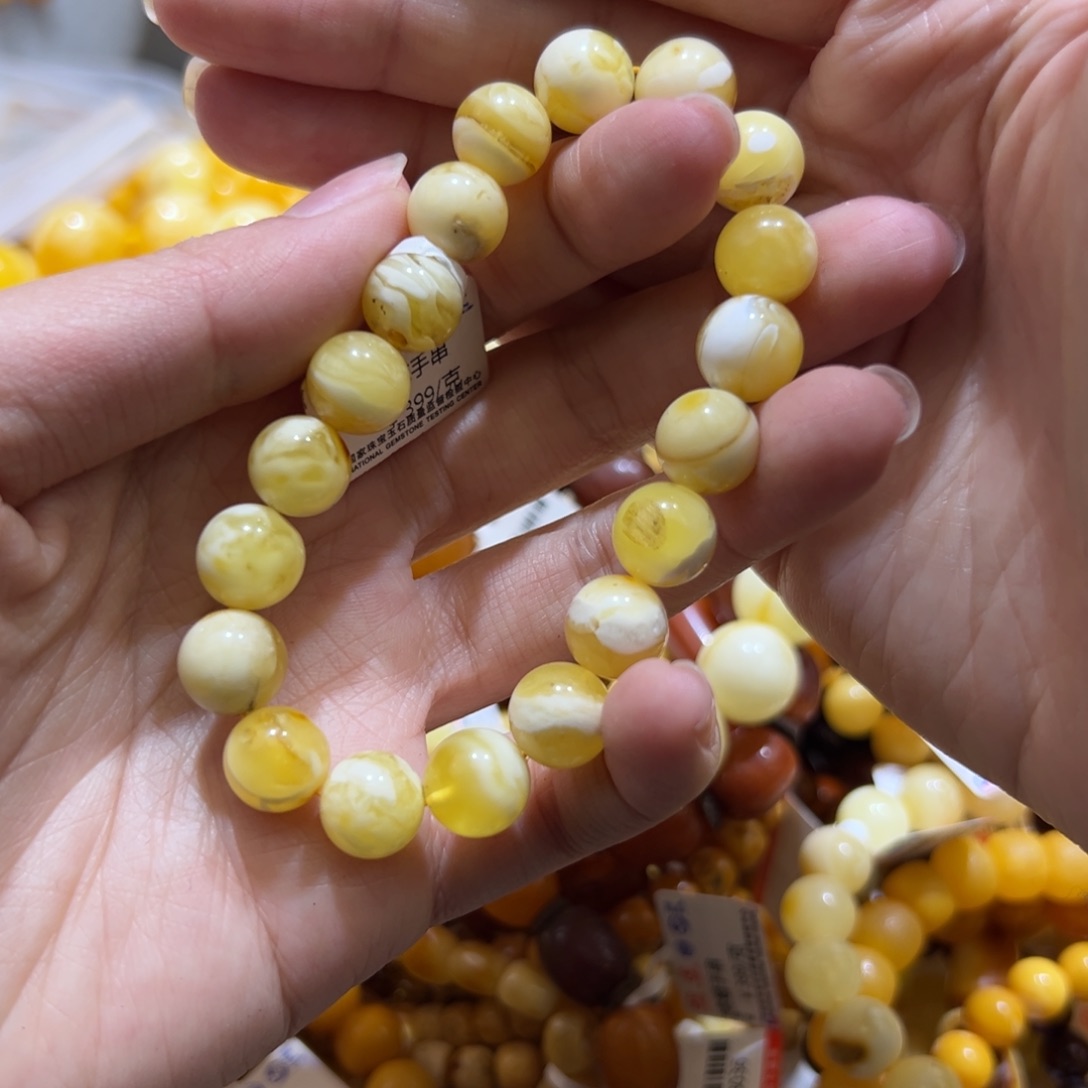 琥珀珠宝奇石未镶嵌