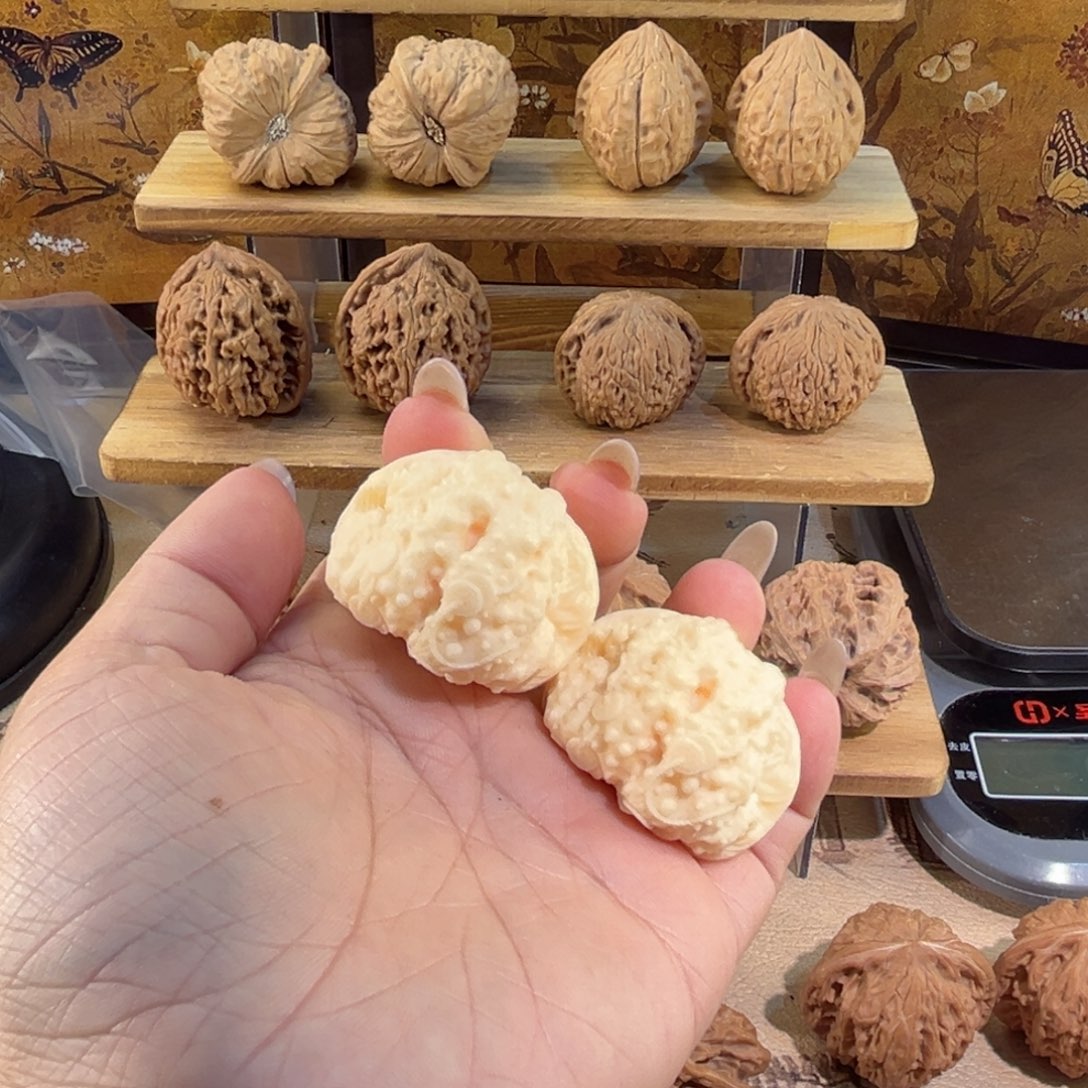 把件文玩核桃橡牙果