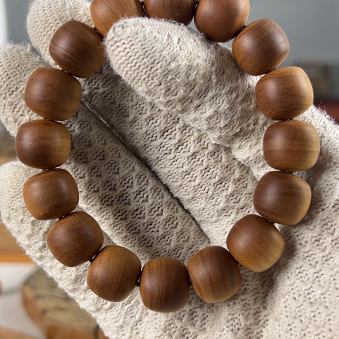 檀香木其他王系列四号料“小王”1.5横黑焦糖奶甜醇