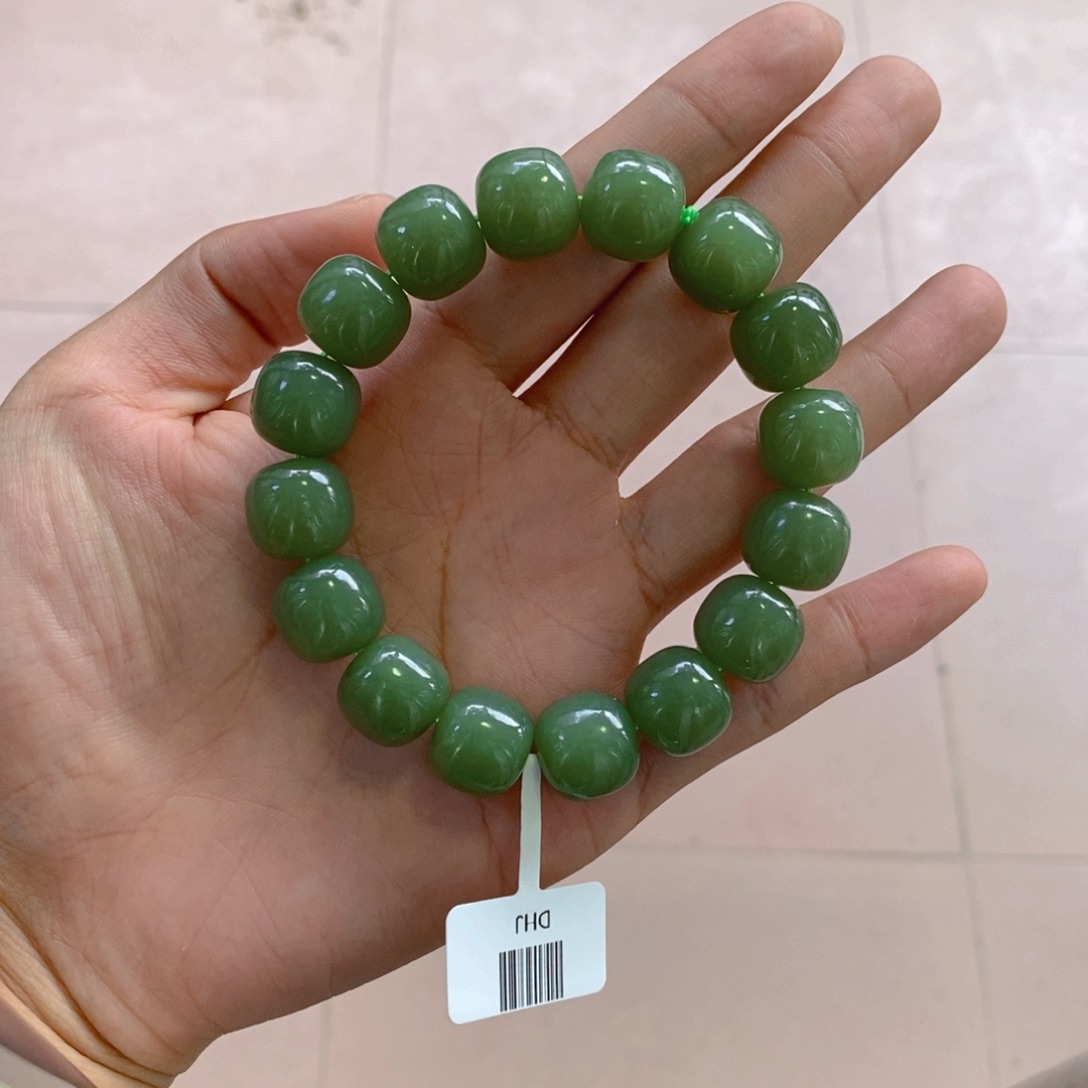 未镶嵌手链和田玉小*蝶