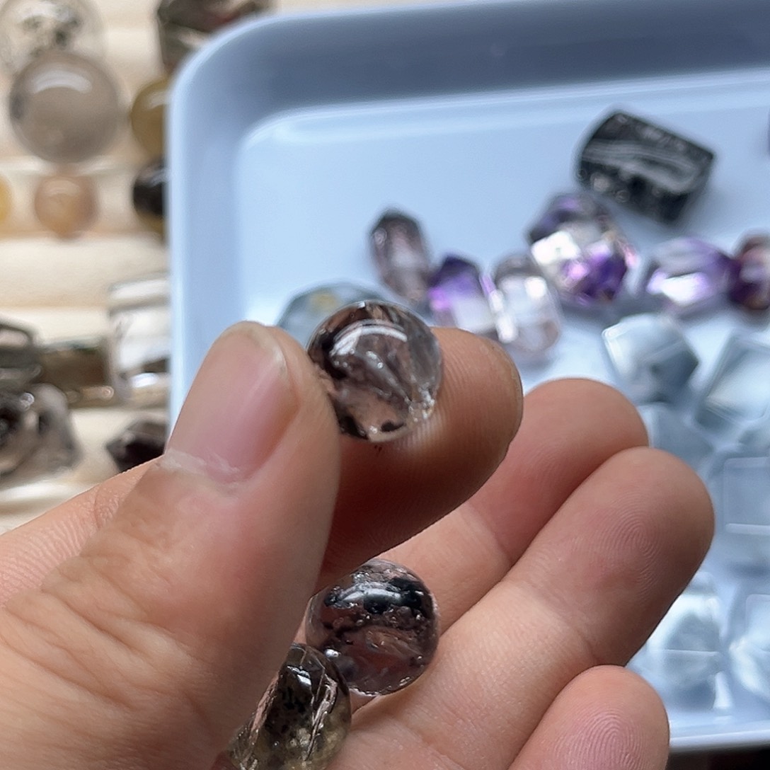 水晶无未镶嵌你****?水晶356