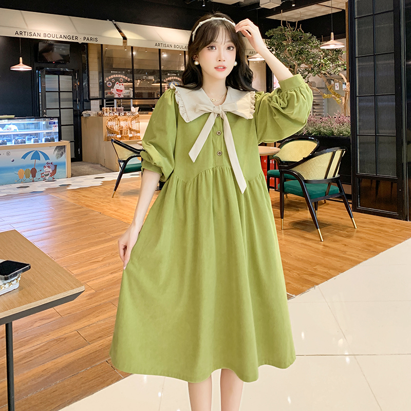 法式高级感长袖气质灯芯绒连衣裙女秋冬2025新款大码显瘦打底裙子