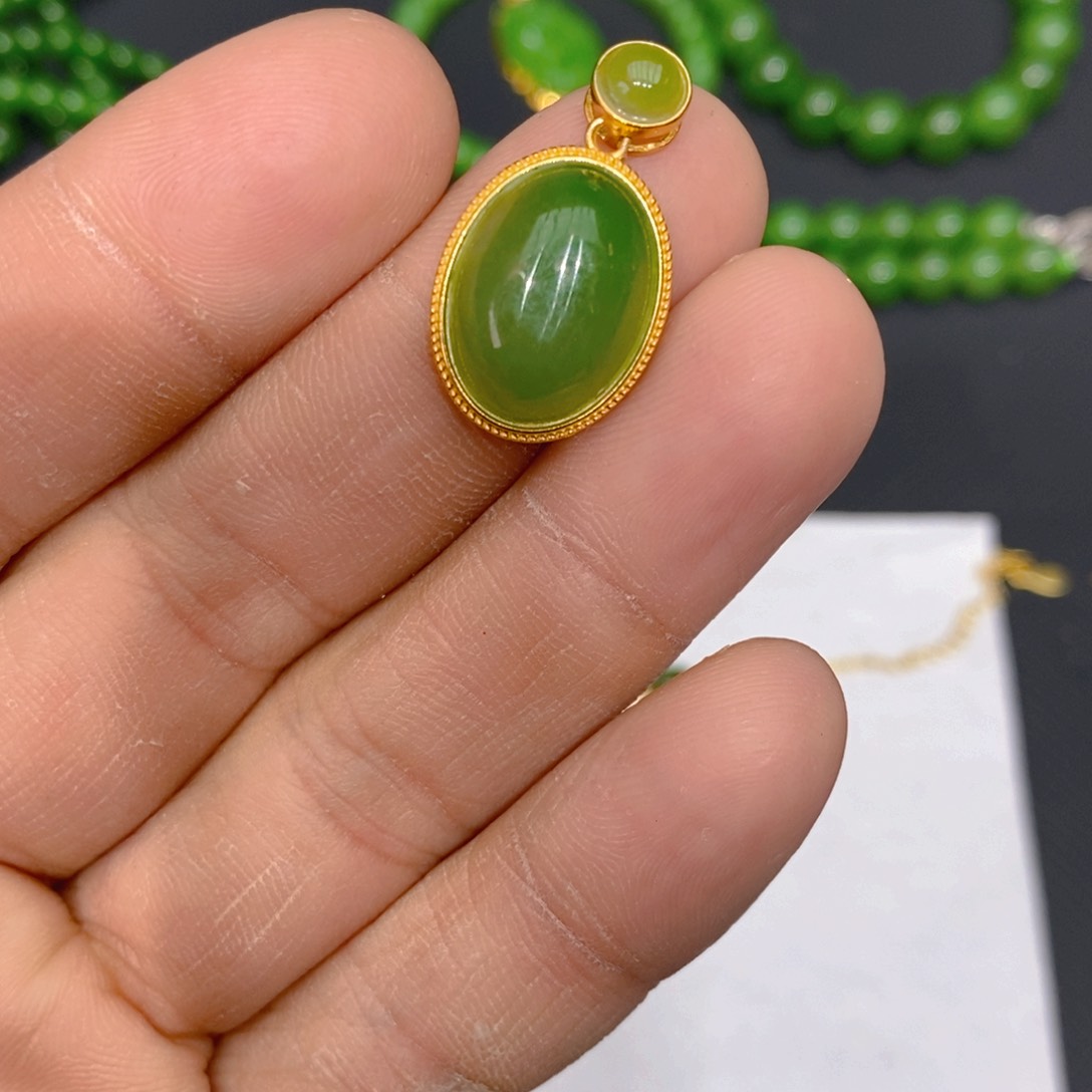 和田玉（碧玉）颈饰银S925镀金镶嵌