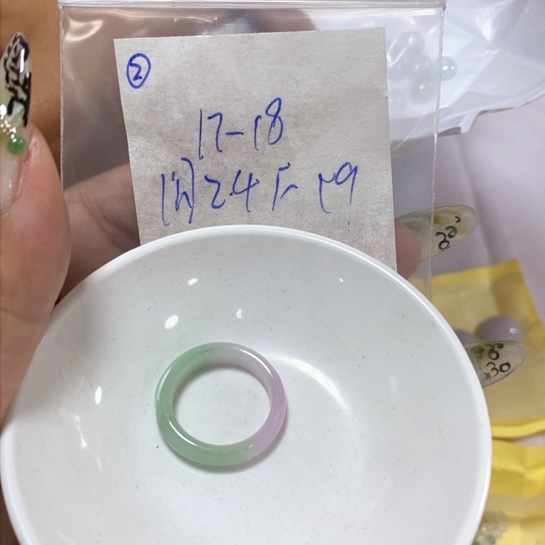 定制翡翠未镶嵌不