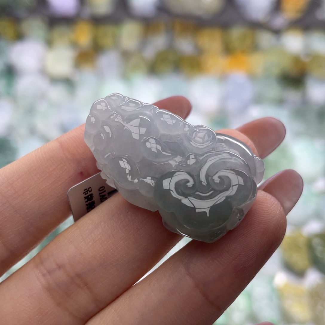 颈饰未镶嵌翡翠貔貅2