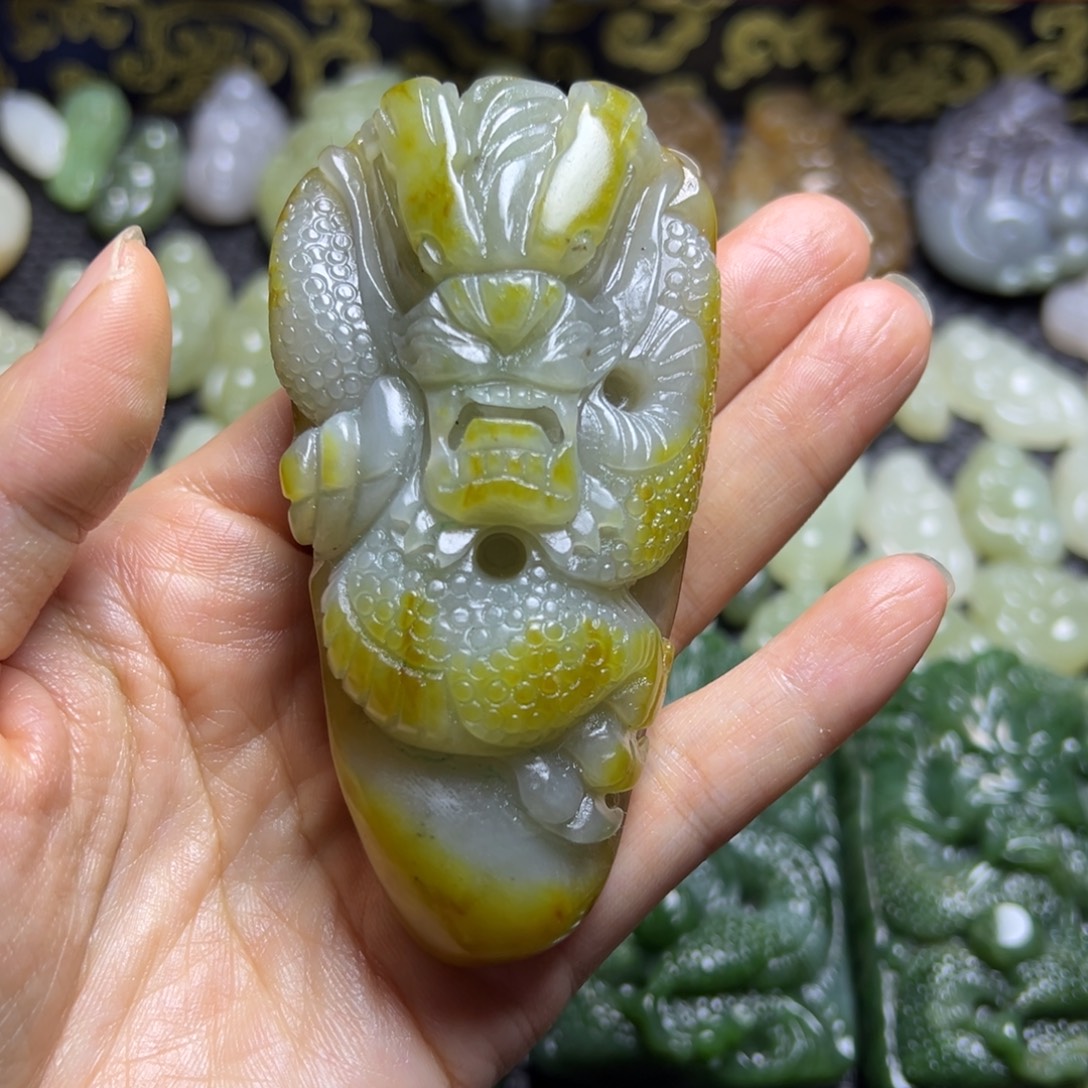 未镶嵌和田玉把件