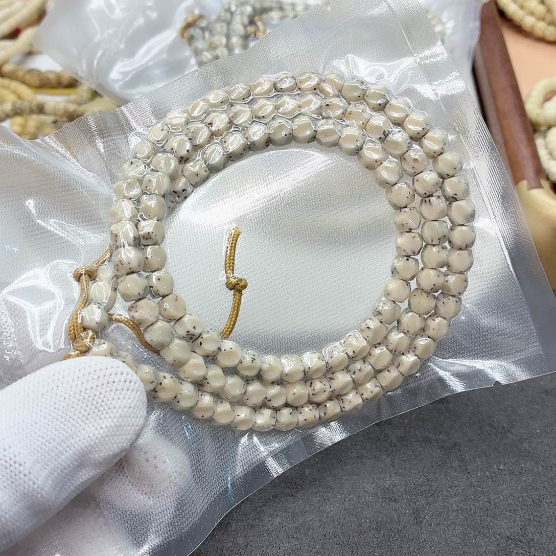 星月菩提手串龙脊无相，54号