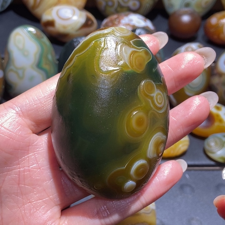 【闪购商品】未镶嵌玛瑙/玉髓珠宝奇石i