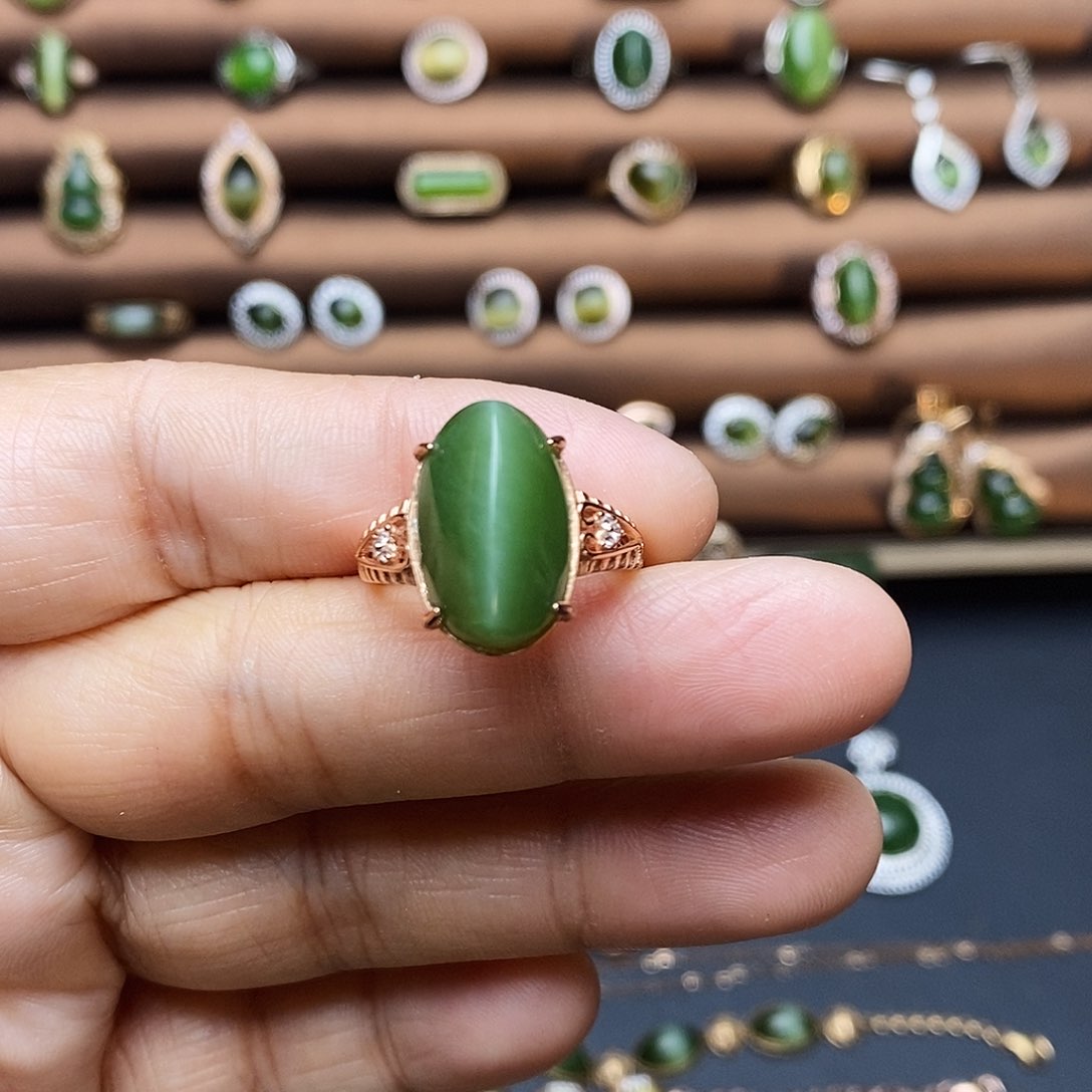 吊坠(不含链)银S925镶嵌和田玉（碧玉）戒指