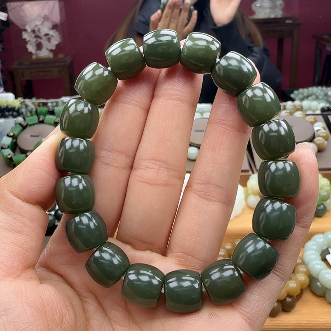 和田玉未镶嵌手链