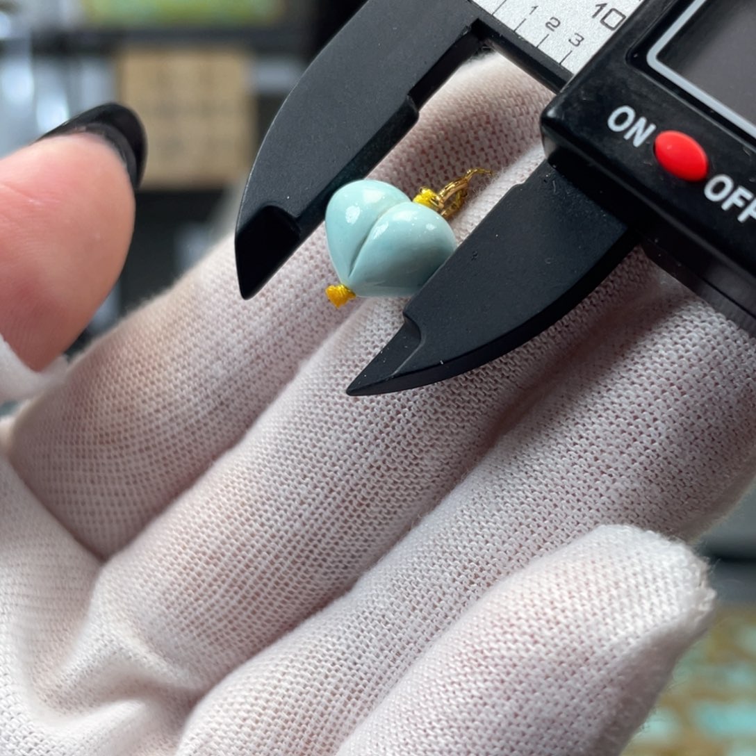 未镶嵌绿松石挂件