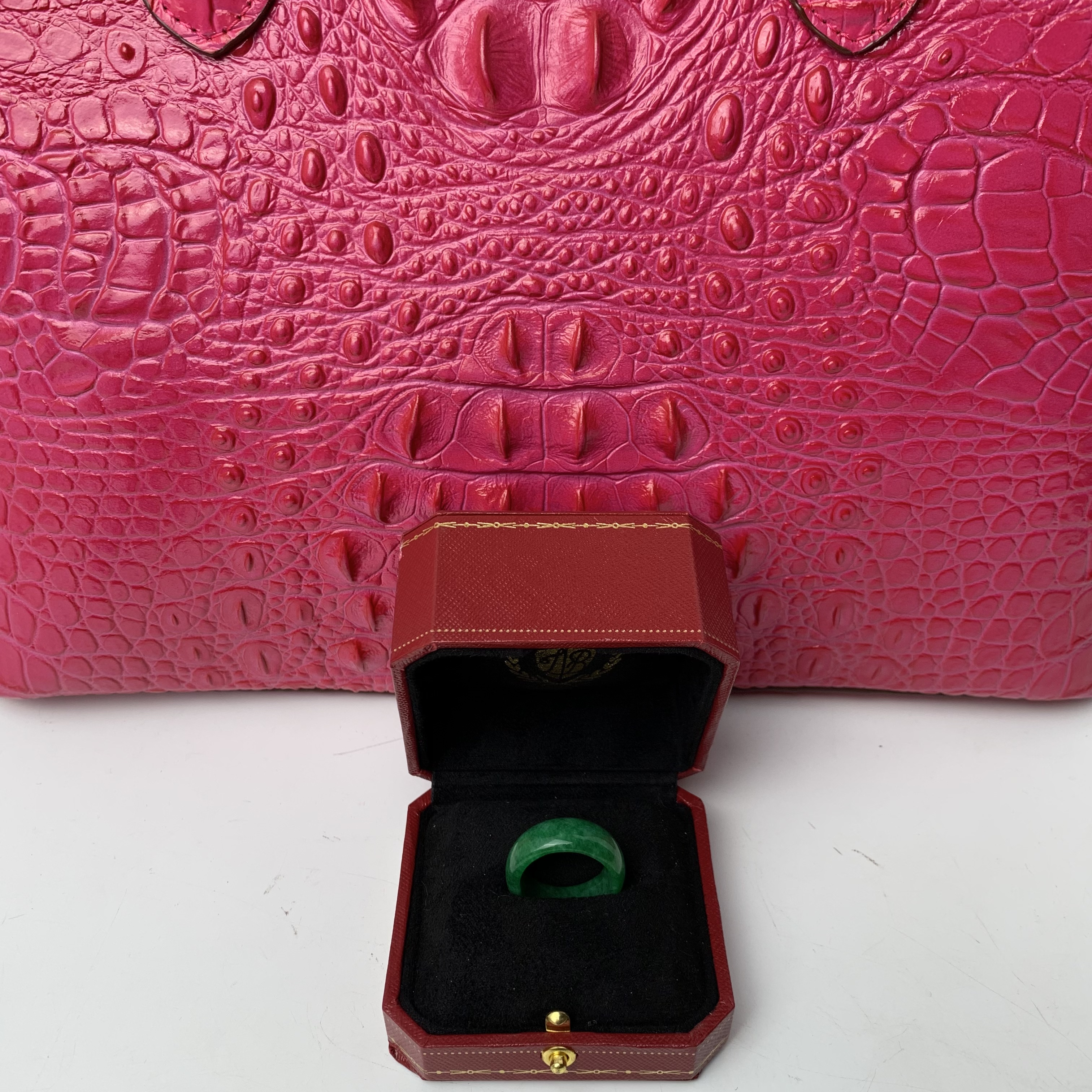 4643时尚精品戒指