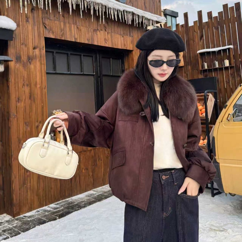 2025新款整皮狐狸毛领皮草鹅绒服外套女皮毛小众炸街高级感女装