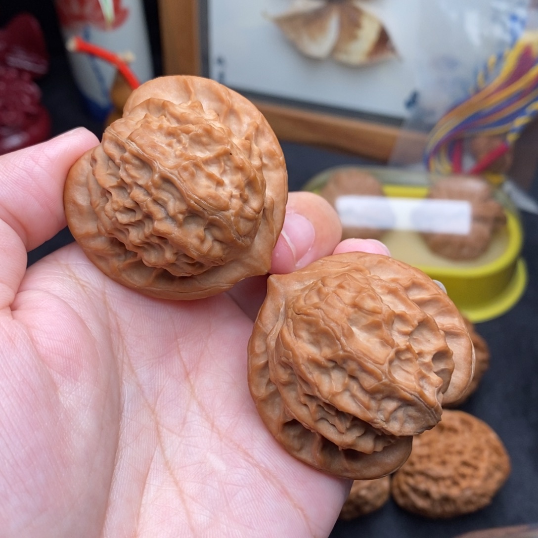 文玩核桃把件42.5大耳朵图图