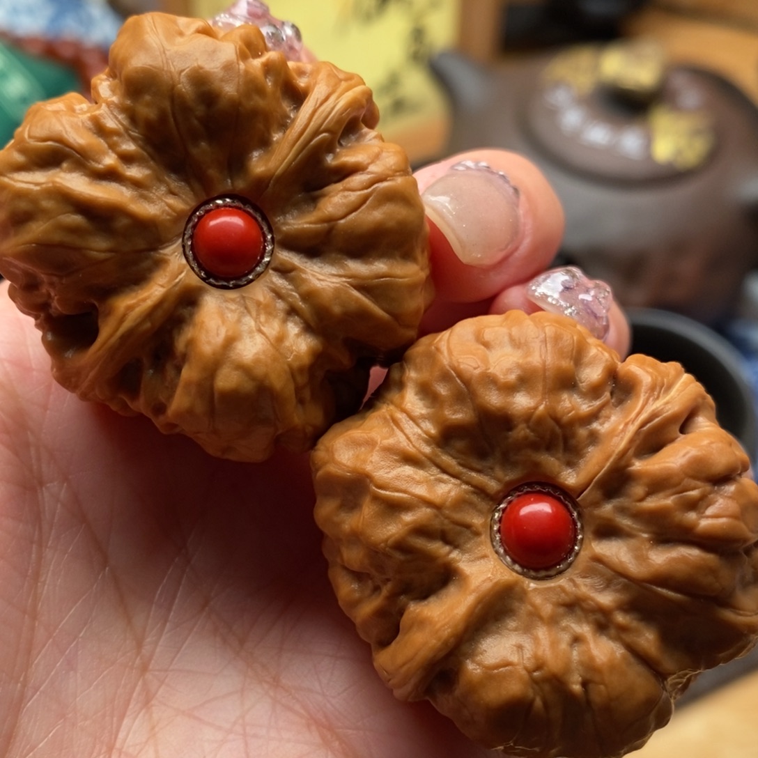 文玩核桃把件39尺寸蛤蟆头