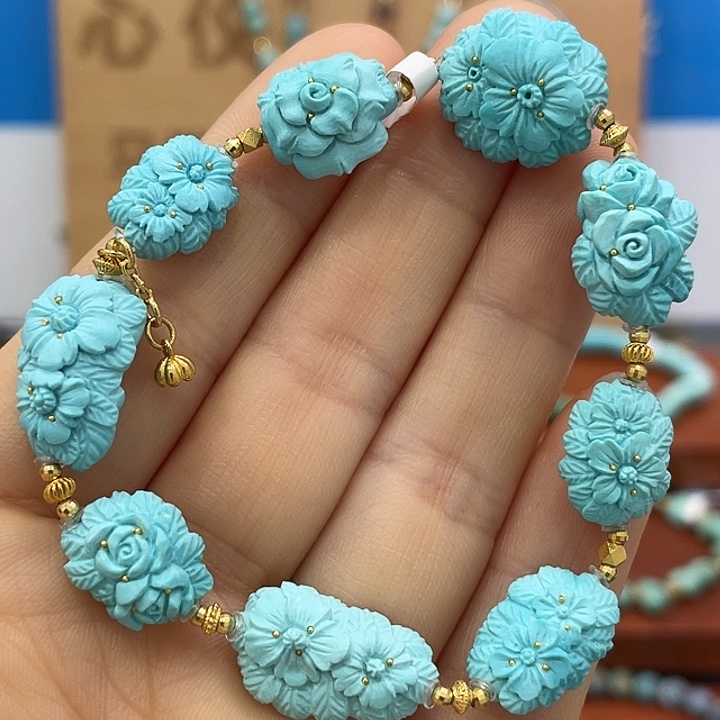 绿松石18K金镶嵌珠宝奇石