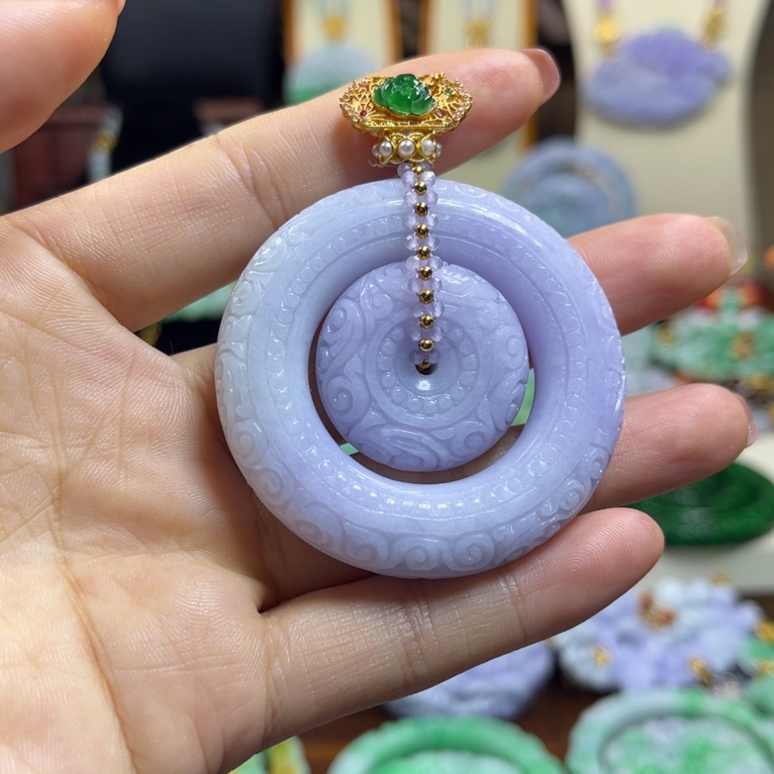 翡翠未镶嵌颈饰天然翡翠