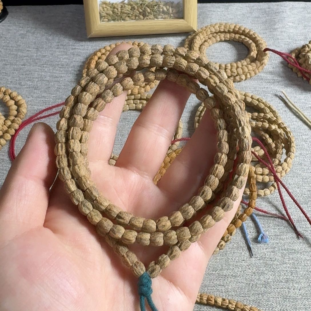 鼻***太吊坠柏香籽/百香籽