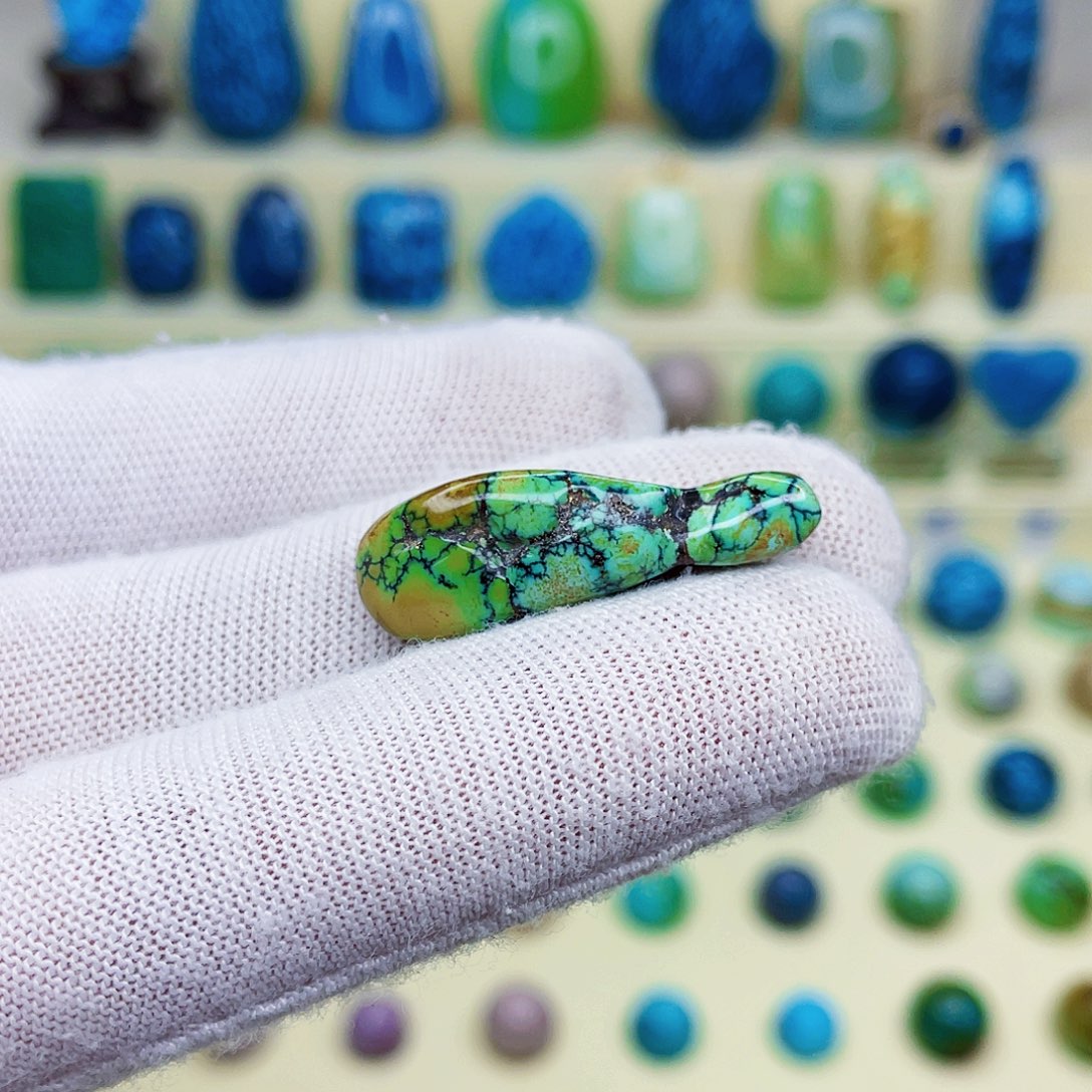 绿松石绿松石未镶嵌