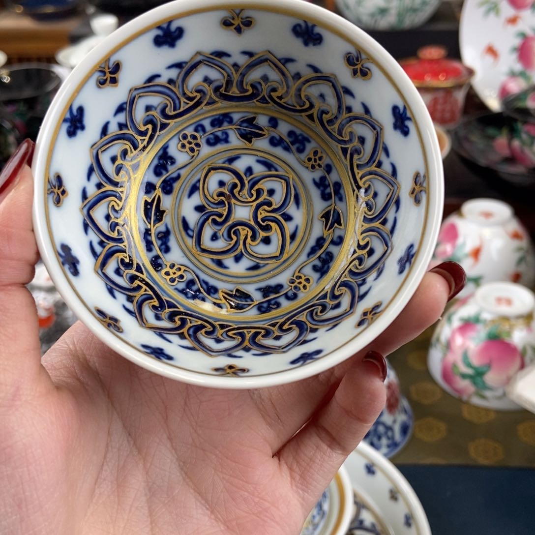 陶瓷艺术家的作品是什么意思，