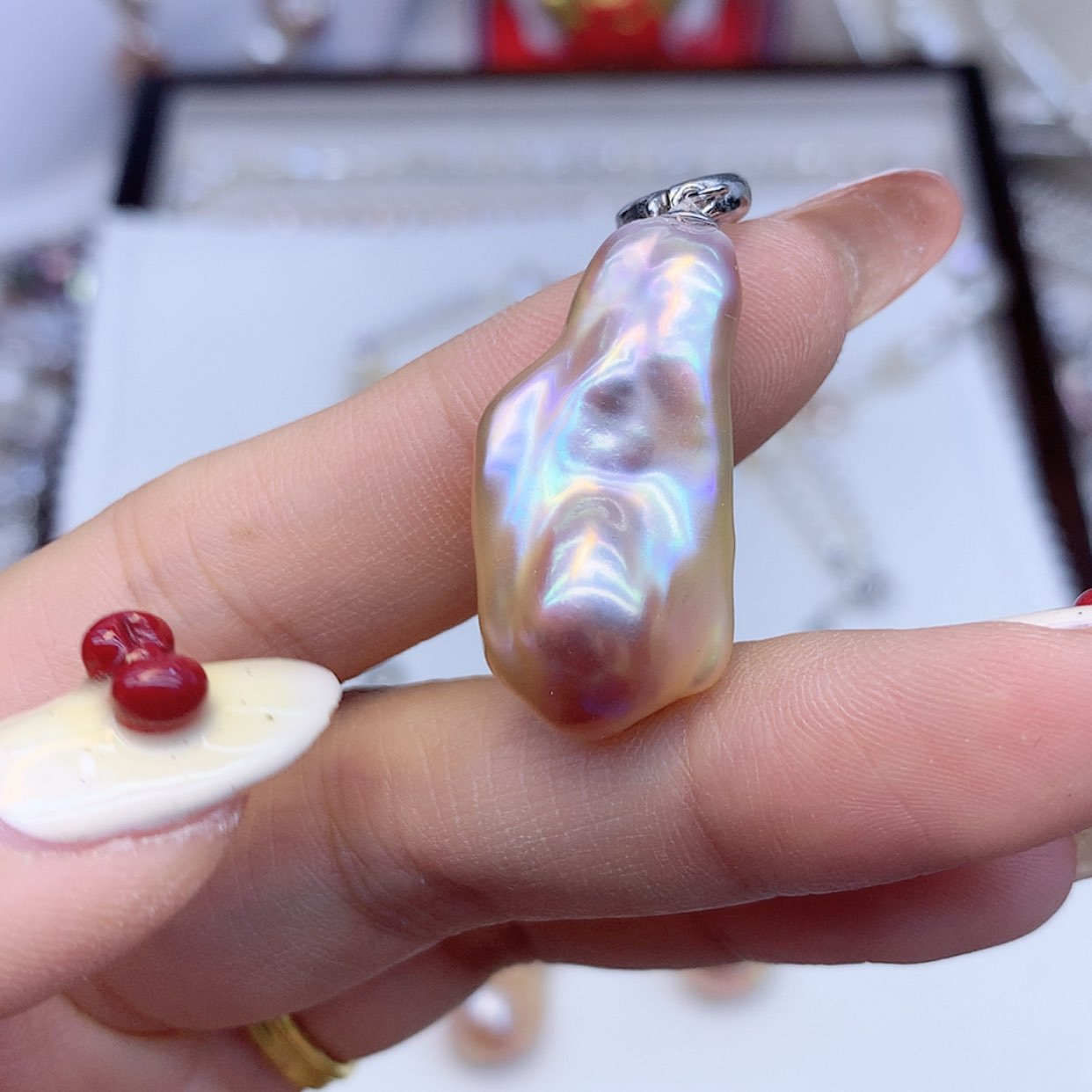 【闪购商品】淡水珍珠颈饰银S925镶嵌