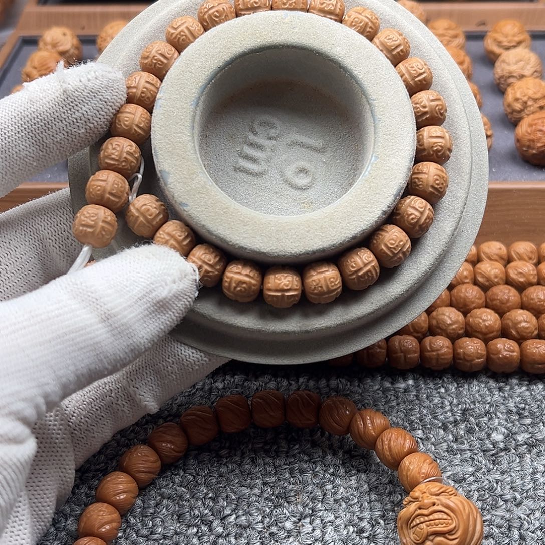 猴头核桃吊坠手工麒麟手串