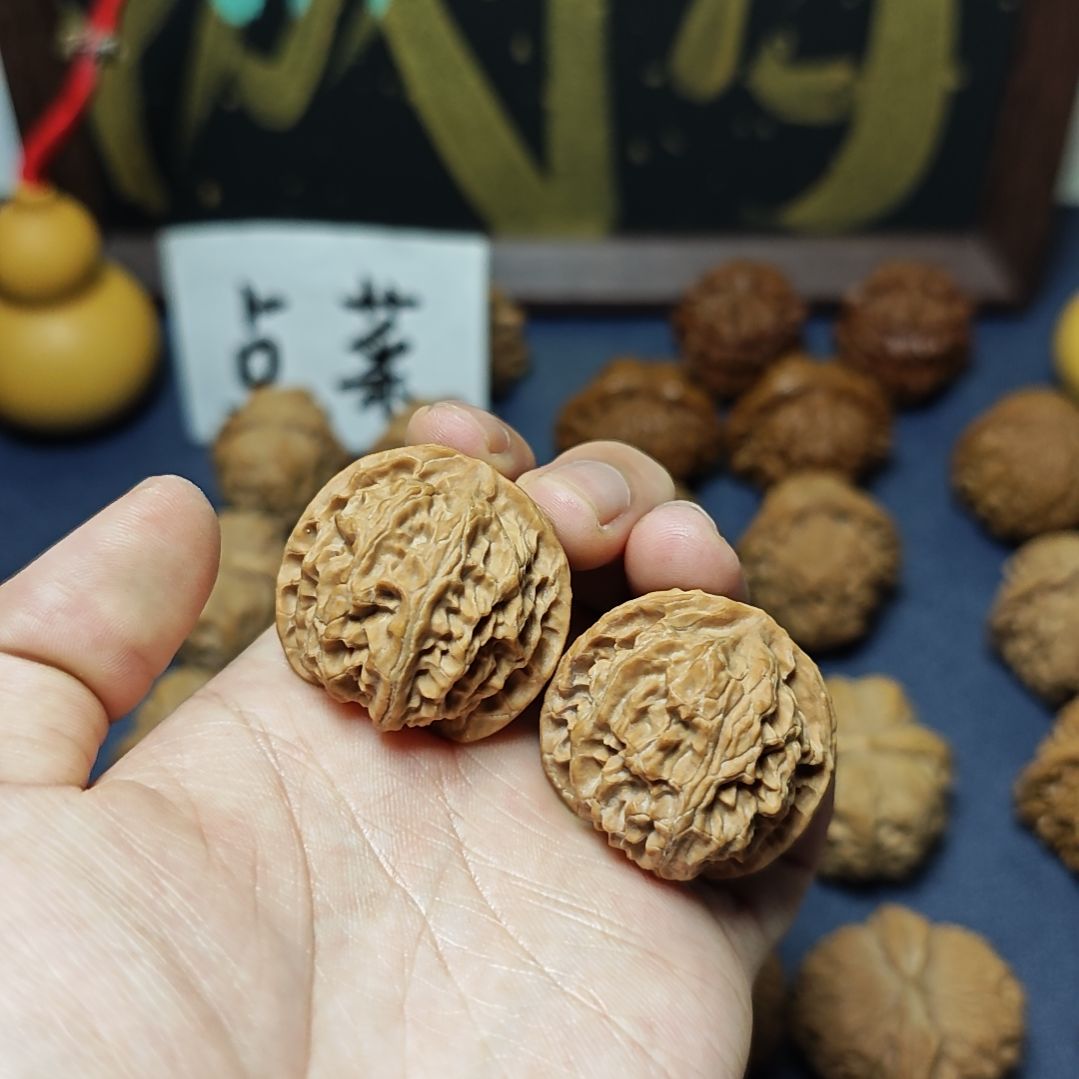 文玩核桃把件苹果园35