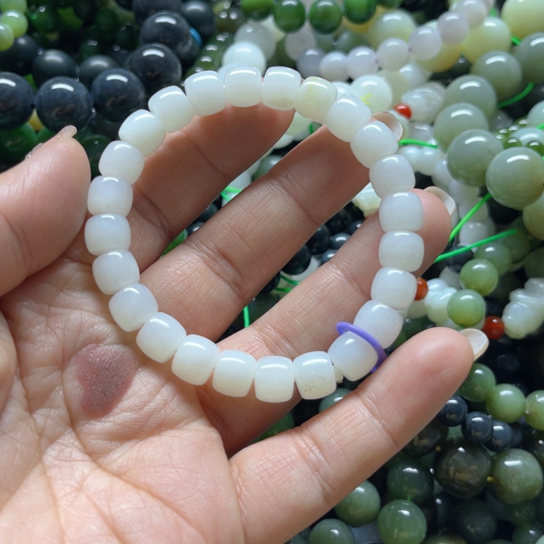 和田玉手链未镶嵌