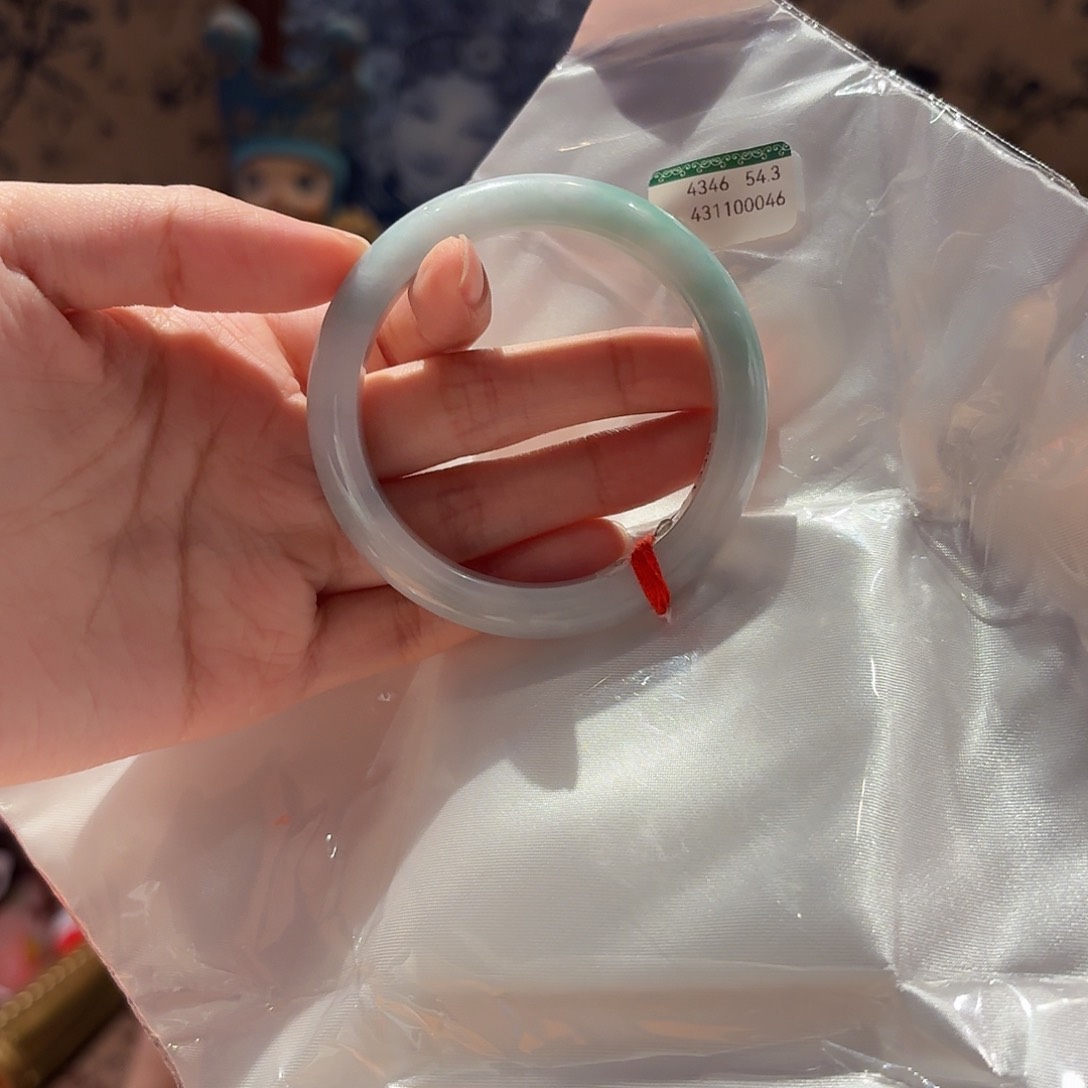 翡翠手镯未镶嵌54.3圈口