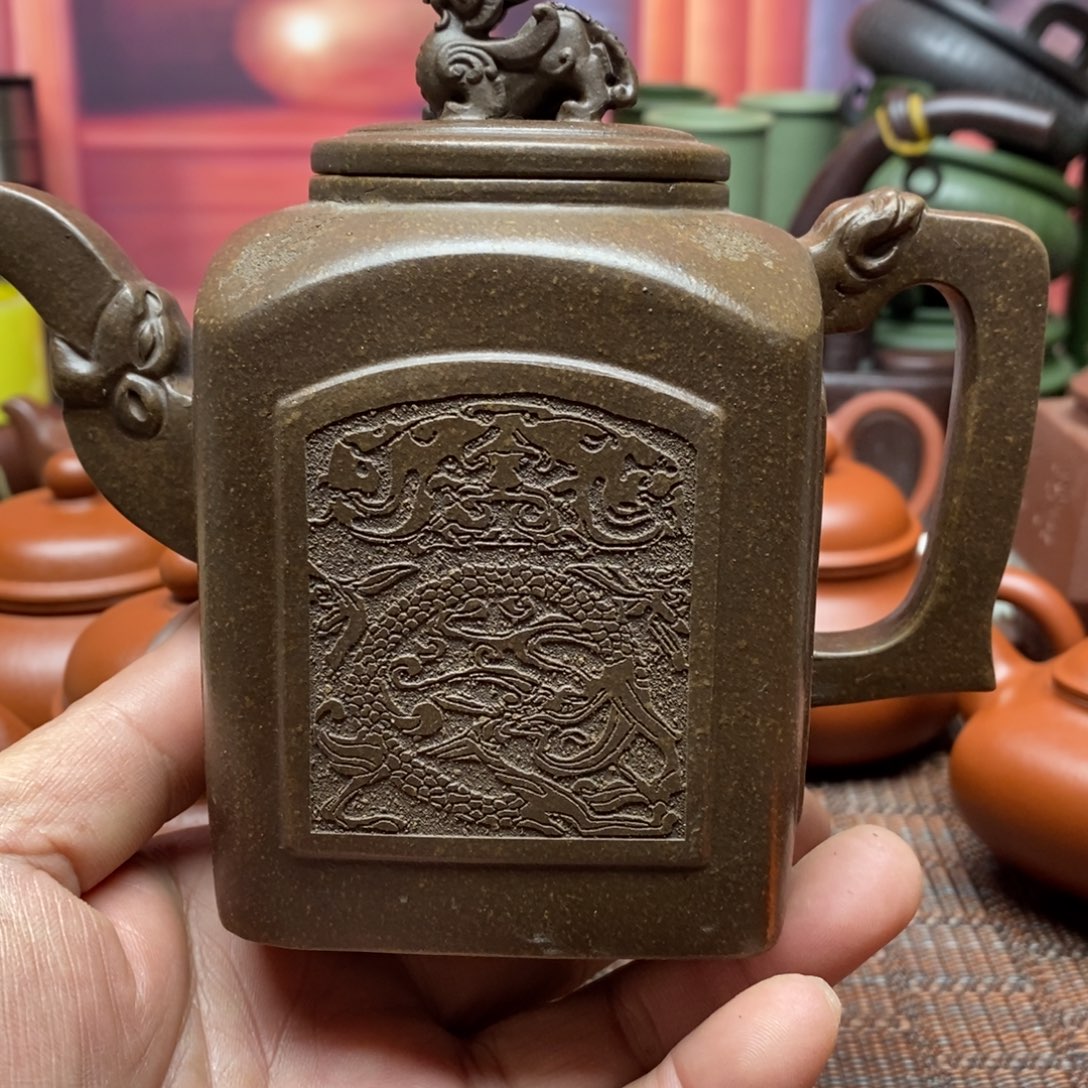 绿泥1246899853788645888