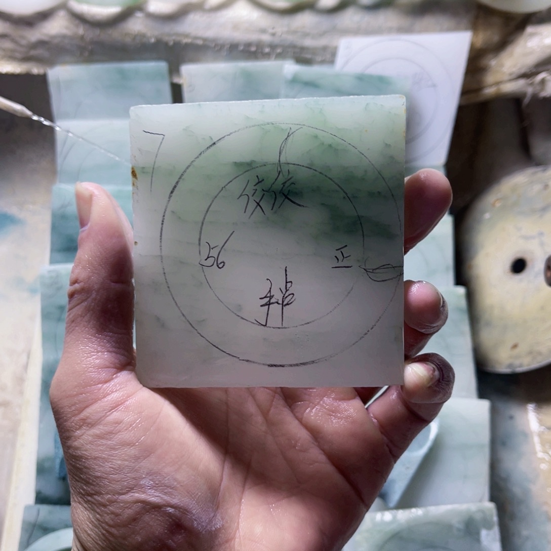 佼****定制石英质玉（天山翠）定制款56