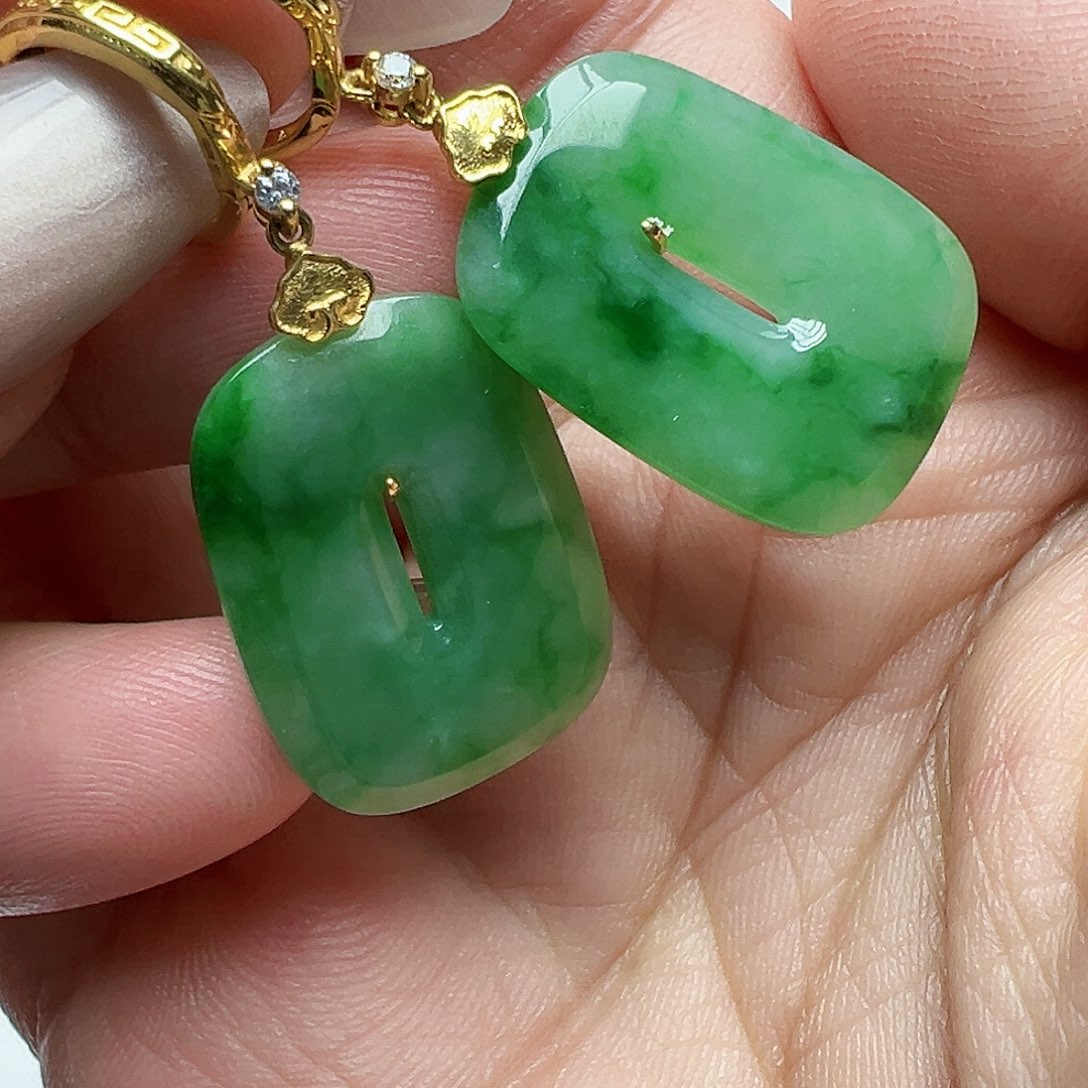 翡翠耳饰18K金镶嵌乖*天然缅甸A货翡翠