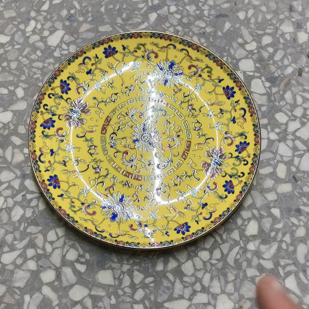 【闪购商品】骨瓷7寸6个……………………………………