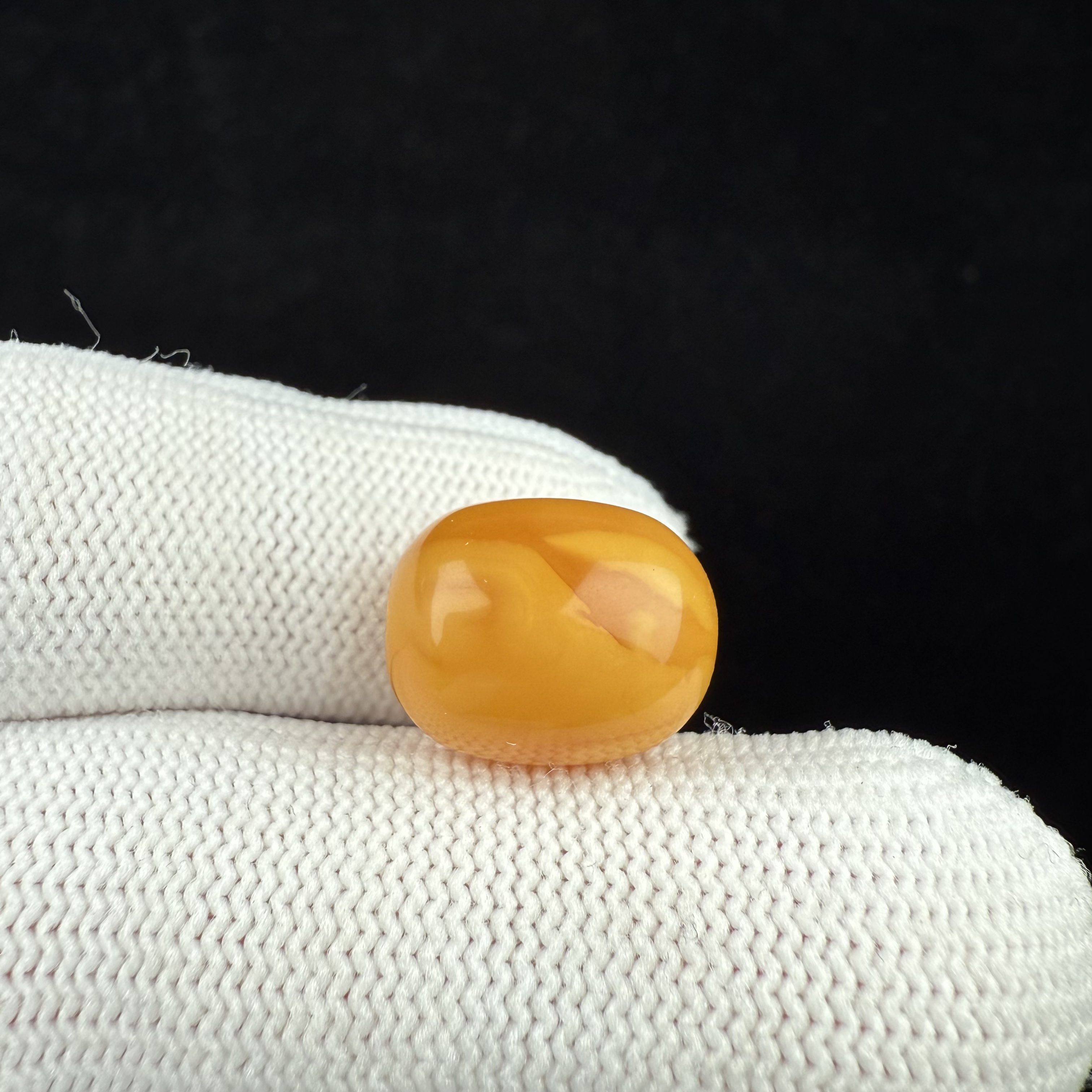 K7958天然原矿蜜蜡 鸡油红枣珠 12.2*14.7mm支持复检假一罚十