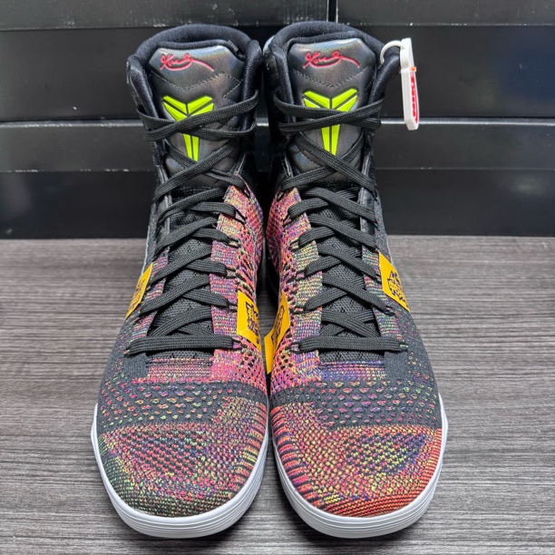 zk9大师之路  44码原盒 全新鞋 科比9