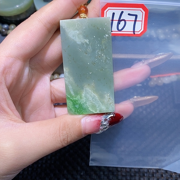 和田玉和田玉边角料随机发未镶嵌