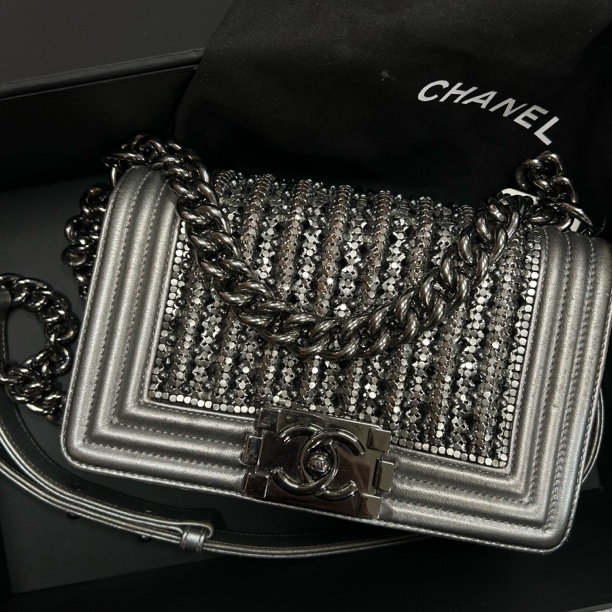 95新 Chanel/香奈儿 多多奢品/香奈儿21开小号leboy斜挎包/98新