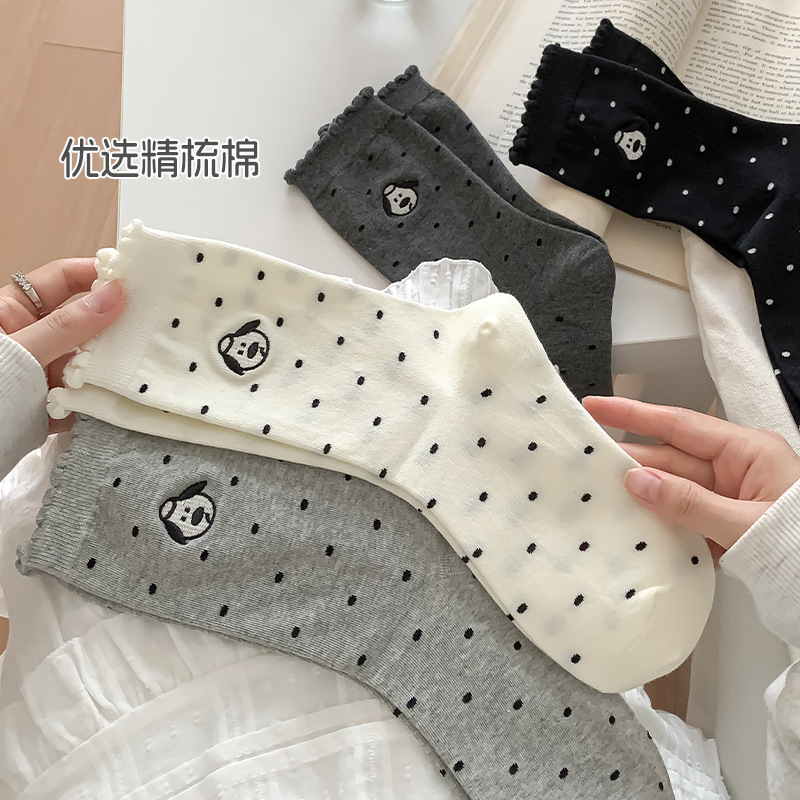 防滑秋冬中筒袜子女士防臭吸汗棉袜秋季潮流波点刺绣卡通堆堆袜女