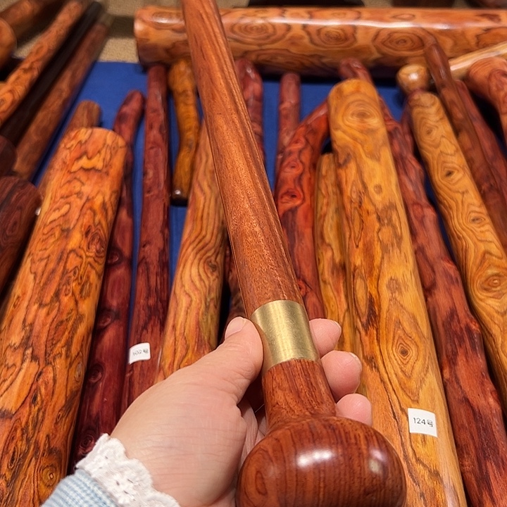 木缅甸花梨手杖长90厘米