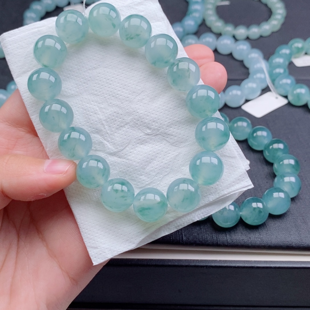 强***号翡翠未镶嵌手串珠宝