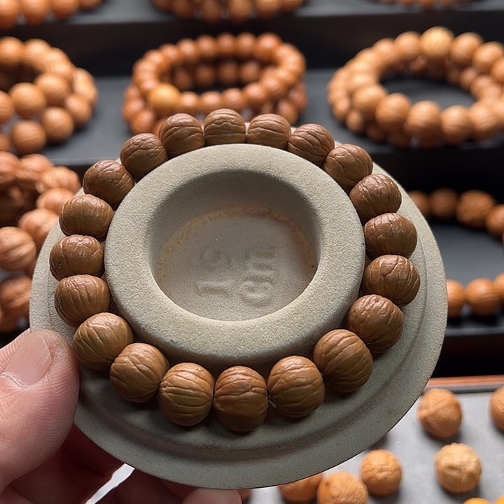 猴头核桃手串稻*南瓜精品