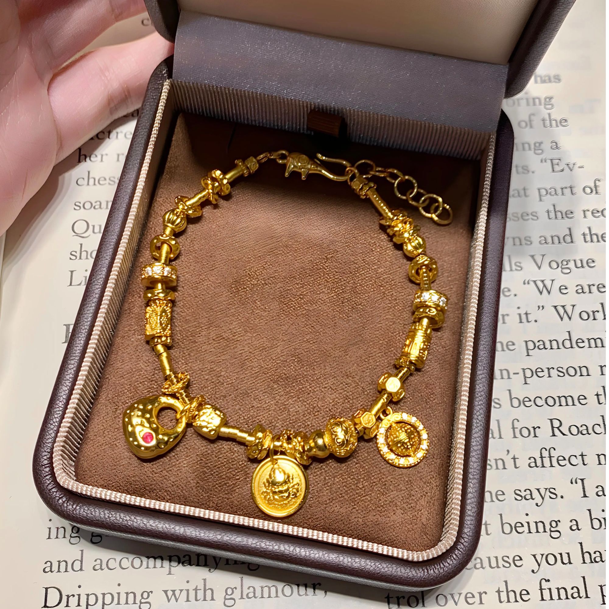 【清货专属链接】SL2565 黄财神星轮盘缠手链